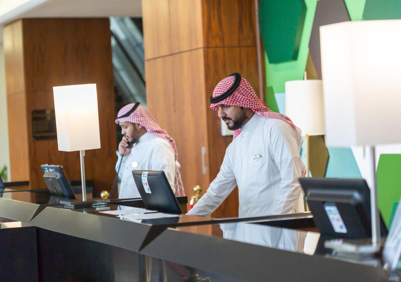 Holiday Suites Al Azizia Meca Exterior foto Reception